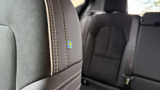 Volvo Xc40 2.0 B4P Plus Dark 5dr AWD Auto Petrol Estate